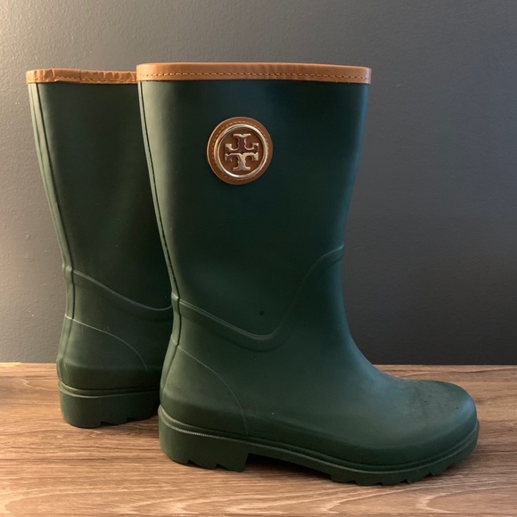 tory burch maureen rain boots